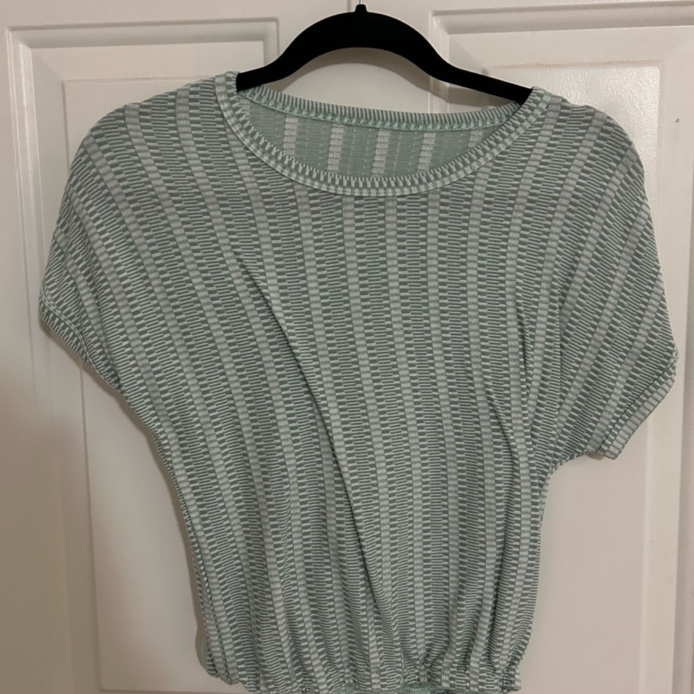 Stripe pattern tee